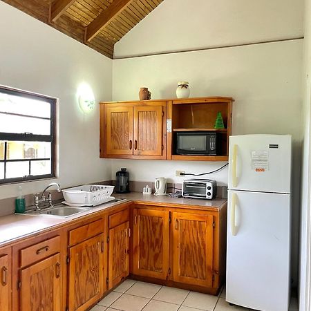 Bananaquit Tobago -Stay Near The Beach Crown Point Exterior photo
